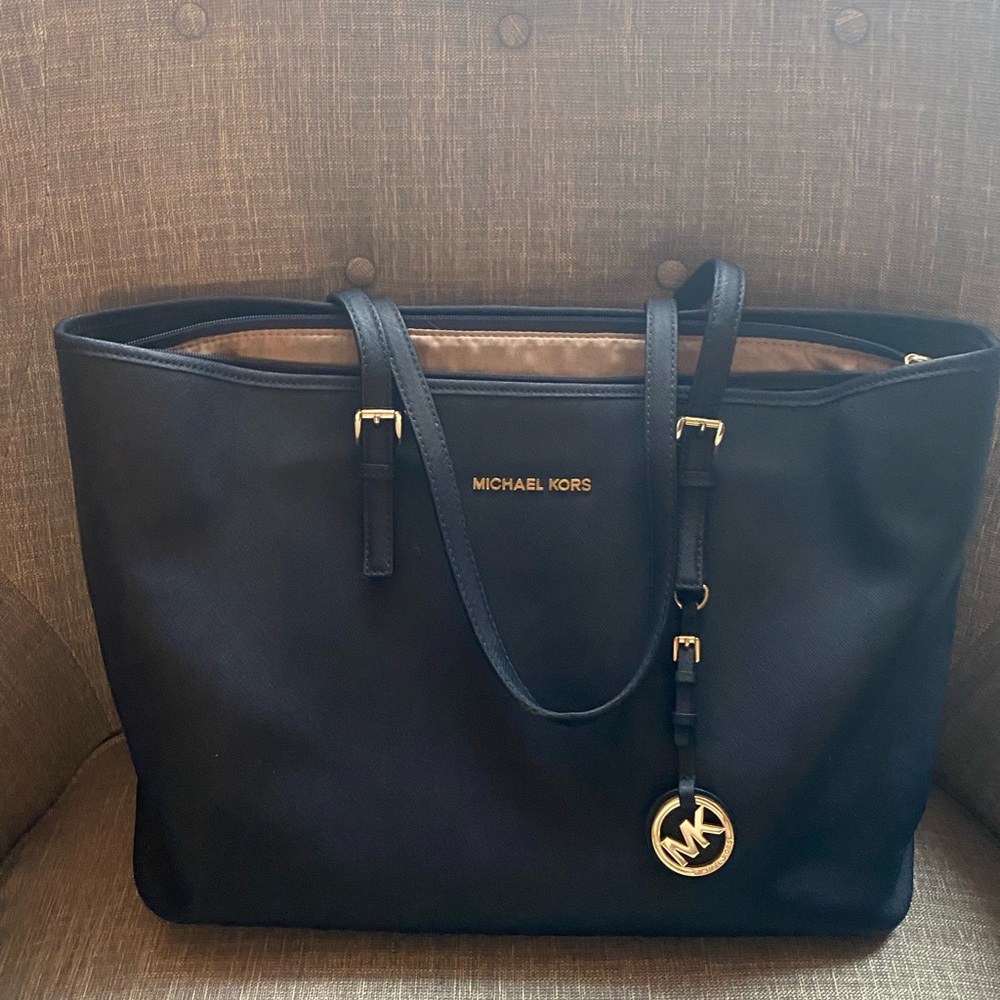 Michael Kors Tote
